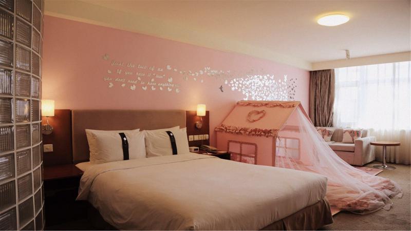 Holiday Inn Express Tianjin Binhai Экстерьер фото